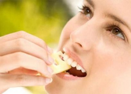 6 Lợi ích của nước bọt
